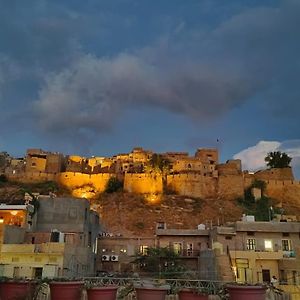 Mirvana Guest House & Camel Safari